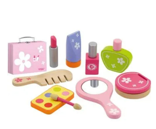 Wooden Beauty salon 3 year+